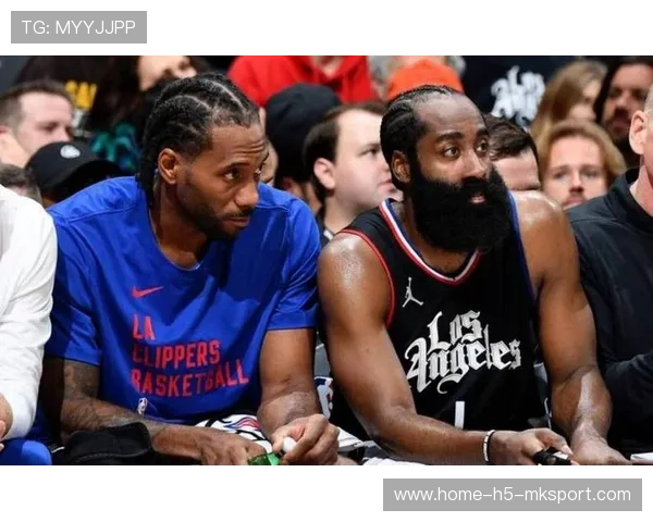 快船三巨头终于合拍了,球迷盼的场面来了,快船三巨头诞生 快船三巨头终于合拍了,球迷盼的场面来了,快船三巨头诞生